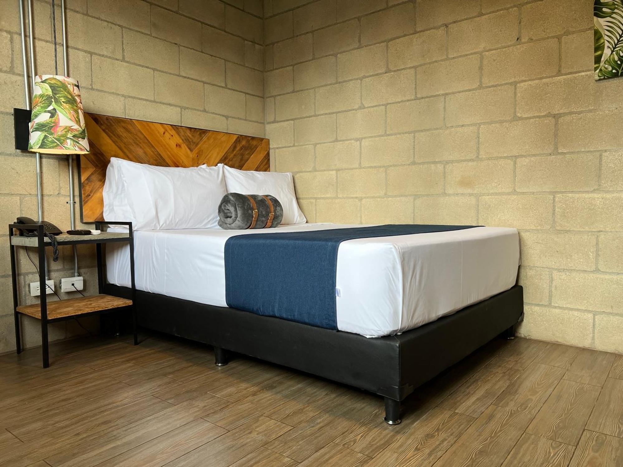 Hotel Lleras Medellin Ngoại thất bức ảnh
