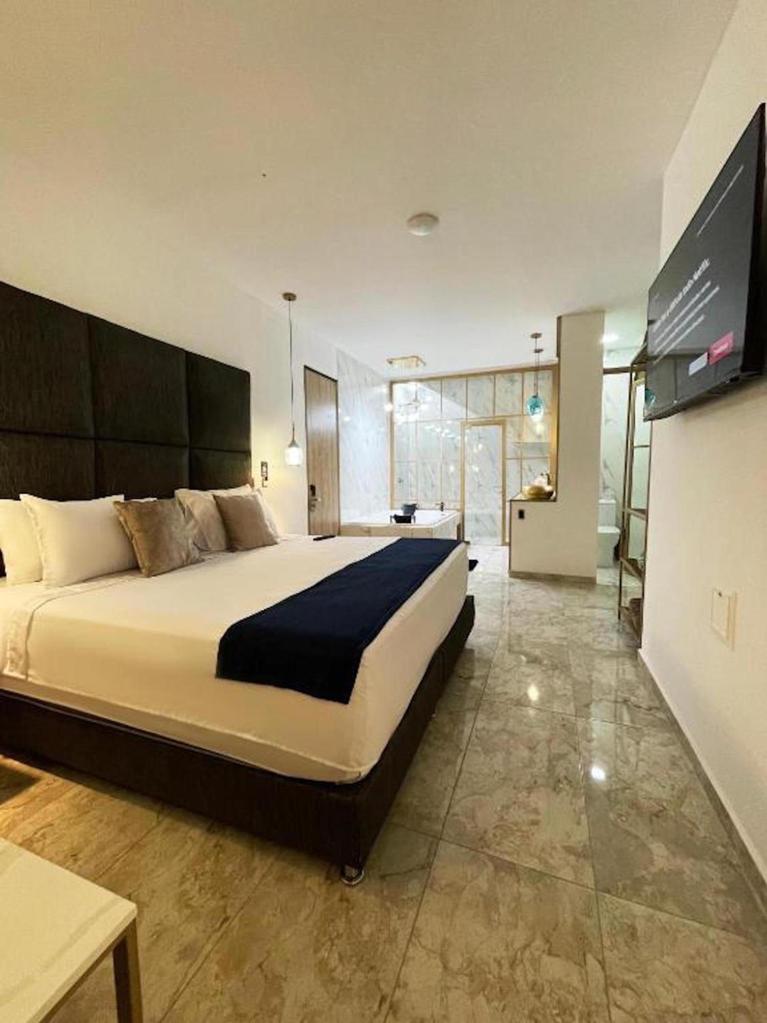 Hotel Lleras Medellin Ngoại thất bức ảnh