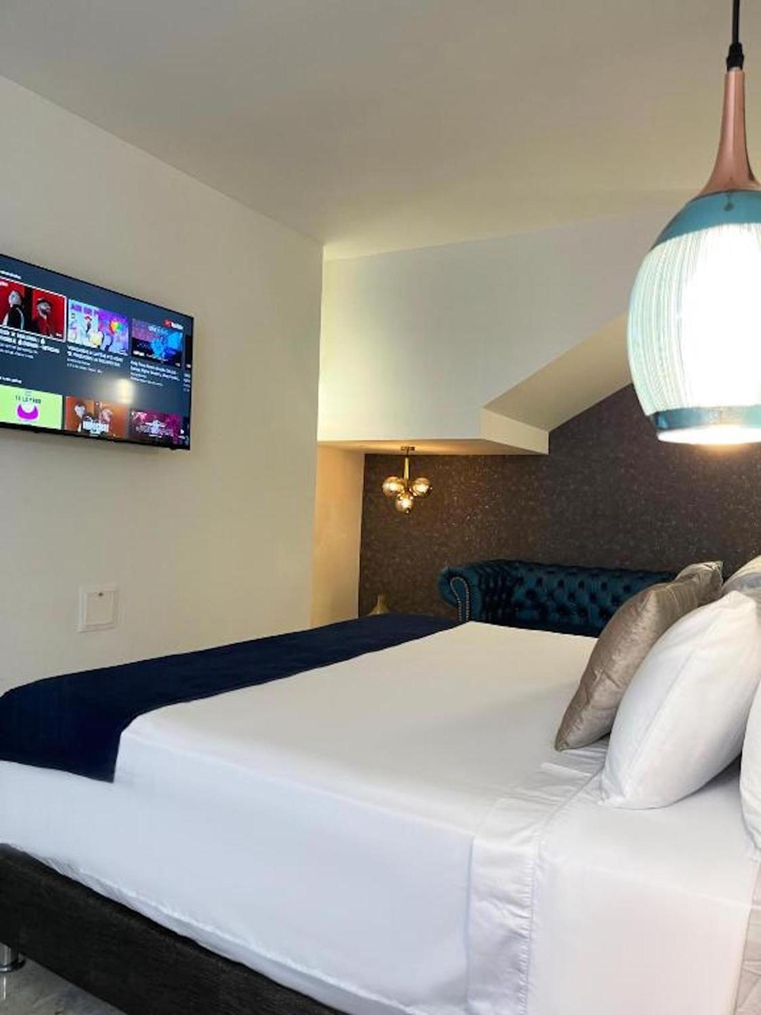 Hotel Lleras Medellin Ngoại thất bức ảnh