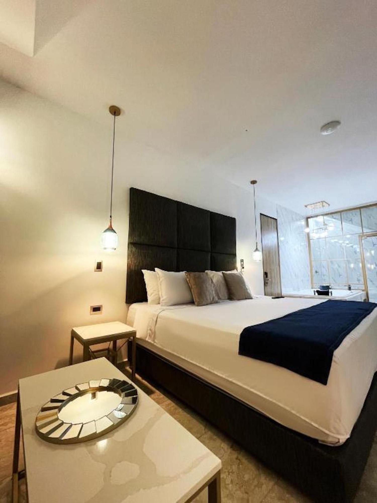 Hotel Lleras Medellin Ngoại thất bức ảnh
