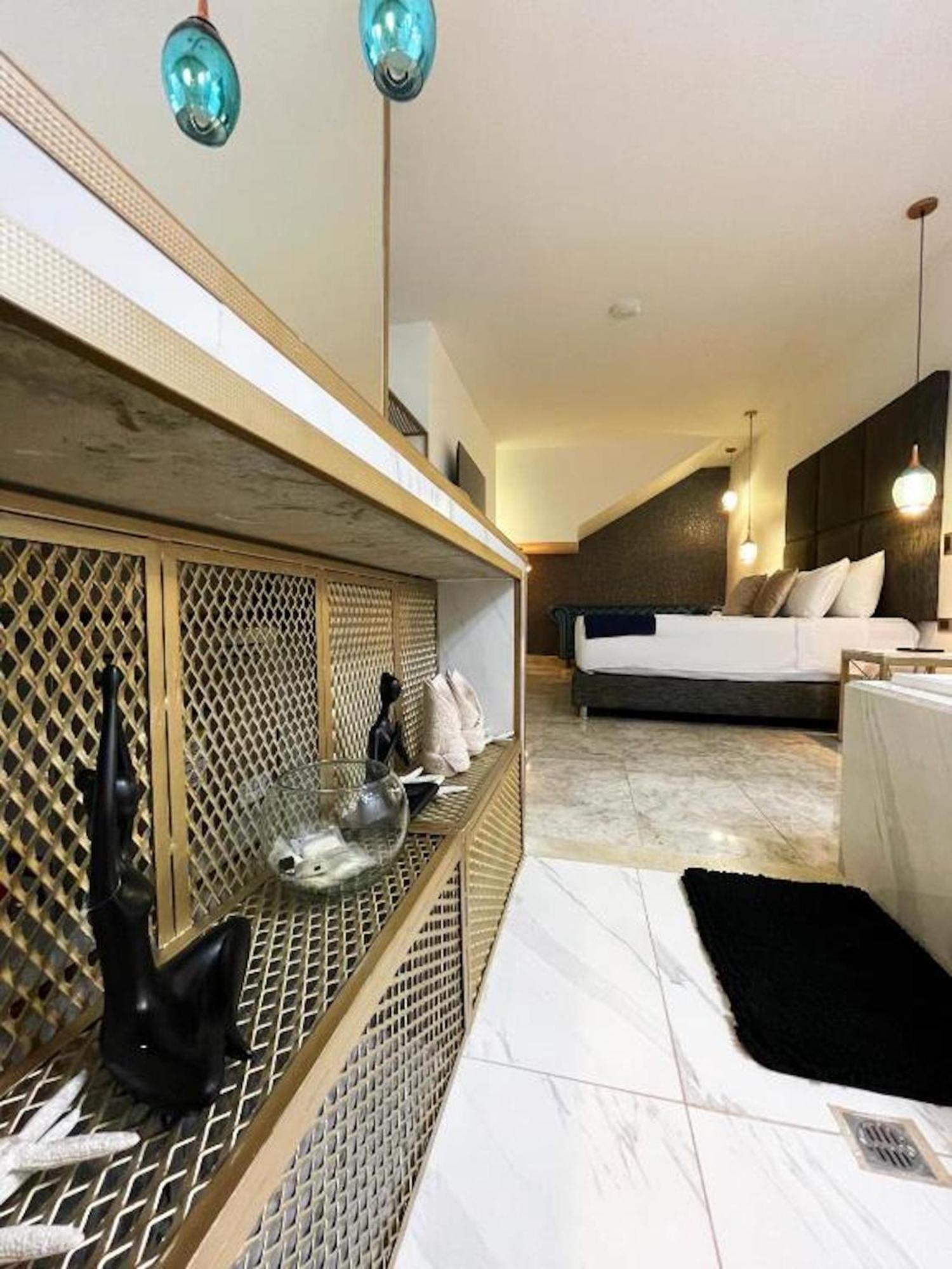 Hotel Lleras Medellin Ngoại thất bức ảnh