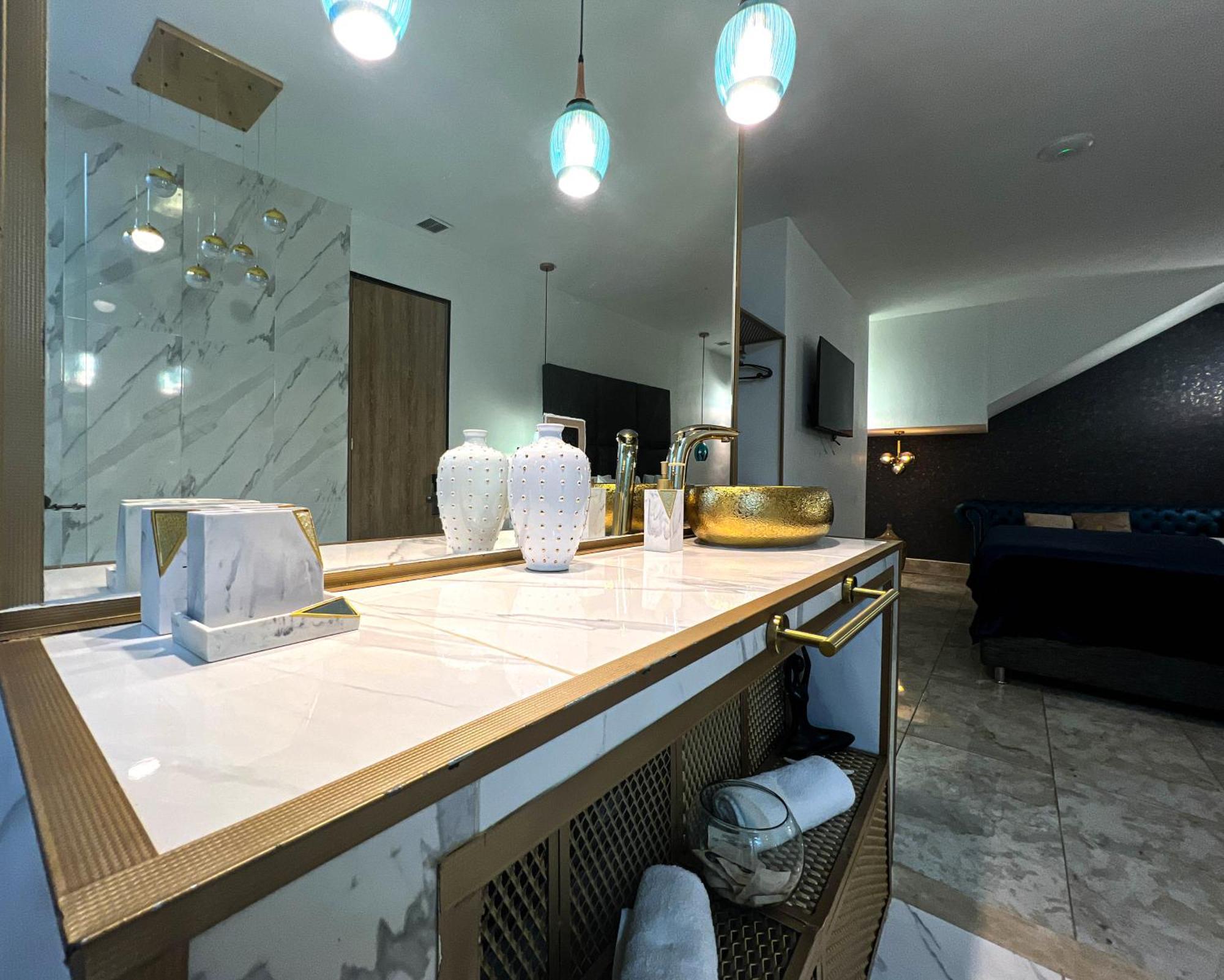 Hotel Lleras Medellin Ngoại thất bức ảnh